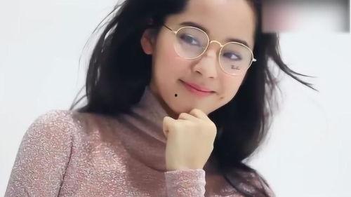 欧阳娜娜妹妹爆料视频大全,揭秘明星家庭幕后故事 第2张 欧阳娜娜妹妹爆料视频大全,揭秘明星家庭幕后故事 第2张